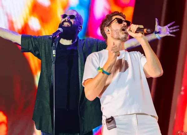 Capital Cities está de vuelta: lanzaron «A Hurricane of Frowns»