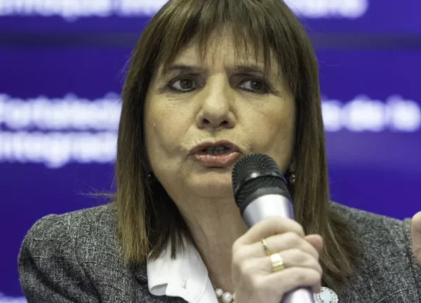 El Gobierno aprobó el Plan 90/10 con la idea de bajar los homicidios en el país