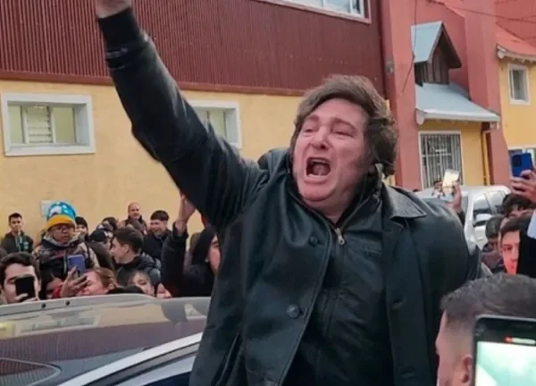 Milei marca las elecciones legislativas como un «momento bisagra» y advierte sobre el futuro económico